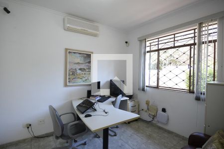Escritório de casa à venda com 5 quartos, 355m² em Aclimação, São Paulo