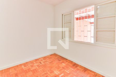 Quarto 1 de casa para alugar com 2 quartos, 70m² em Vila Nova Alba, São Paulo