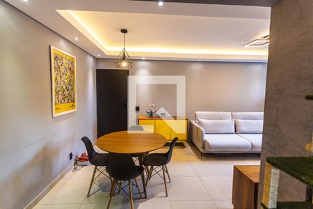Sala de apartamento à venda com 3 quartos, 88m² em Sagrada Família, Belo Horizonte