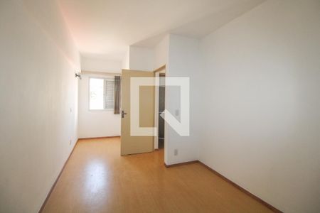 Sala  de apartamento para alugar com 1 quarto, 55m² em Centro, Campinas