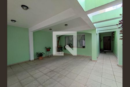 Casa à venda com 3 quartos, 180m² em Vila Sonia, São Paulo