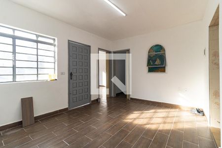Sala de casa à venda com 5 quartos, 200m² em Vila Moraes, São Paulo