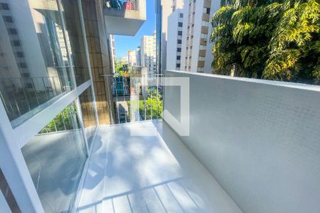 Varanda de apartamento para alugar com 2 quartos, 137m² em Jardim Paulista, São Paulo