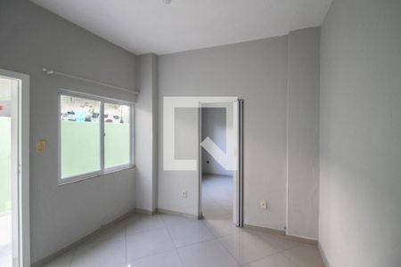 Sala de casa para alugar com 1 quarto, 40m² em Das Graças, Belford Roxo