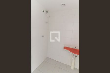 Banheiro de kitnet/studio para alugar com 1 quarto, 32m² em Vila Independencia, São Paulo