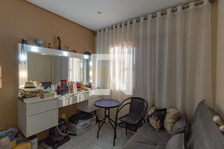 Quarto 1 de casa para alugar com 2 quartos, 75m² em São José, Canoas