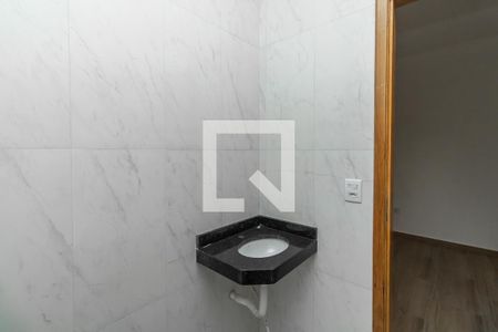 Casa à venda com 105m², 3 quartos e 2 vagas Casa à venda com 105m², 3 quartos e 2 vagasBanheiro da Suíte