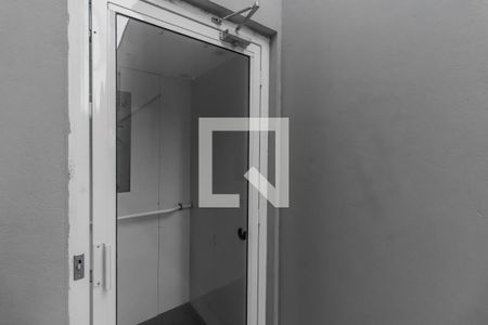 Casa à venda com 105m², 3 quartos e 2 vagas Casa à venda com 105m², 3 quartos e 2 vagasÁrea externa