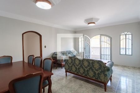 Sala de casa para alugar com 2 quartos, 150m² em Vila Mafra, São Paulo