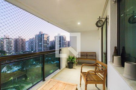 Varanda de apartamento para alugar com 3 quartos, 87m² em Jacarepaguá, Rio de Janeiro