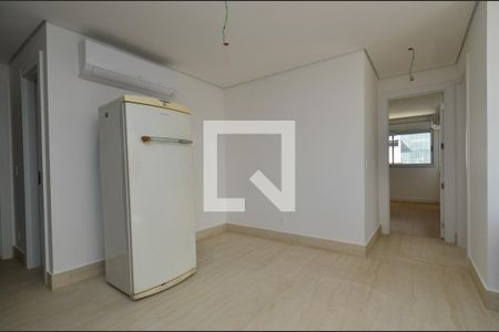 Sala de estar de apartamento à venda com 2 quartos, 75m² em Santo Agostinho, Belo Horizonte