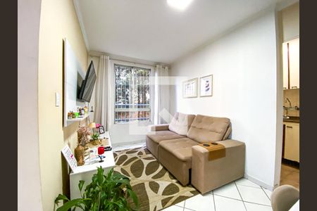 Sala de apartamento para alugar com 2 quartos, 50m² em Jardim Pinheiros, São Paulo