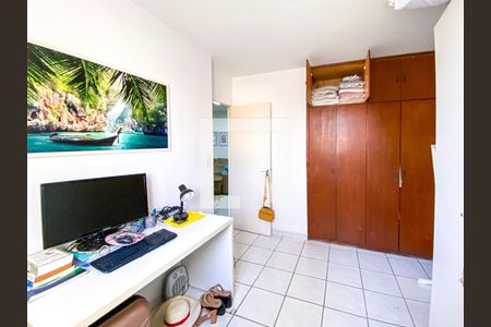 Quarto 1 de apartamento para alugar com 2 quartos, 50m² em Jardim Pinheiros, São Paulo