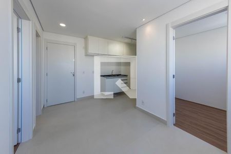 Sala/Cozinha de apartamento para alugar com 2 quartos, 34m² em Vila Prudente, São Paulo