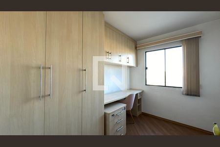 Apartamento para alugar com 3 quartos, 77m² em Rebouças, Curitiba