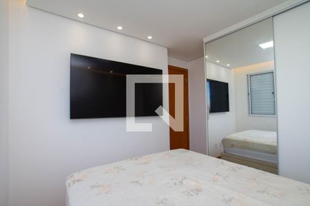 Quarto 1 de apartamento à venda com 2 quartos, 40m² em Jardim City, Guarulhos