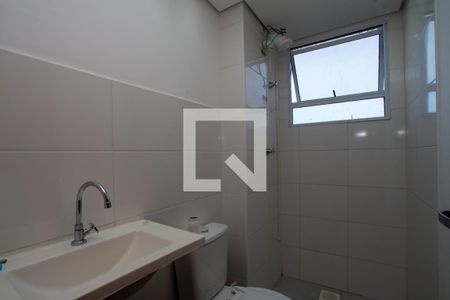 Banheiro de apartamento à venda com 2 quartos, 40m² em Jardim City, Guarulhos