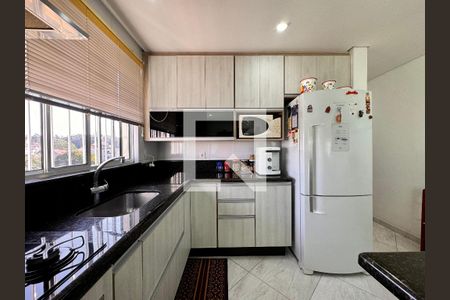 Casa para alugar com 270m², 3 quartos e 2 vagas Casa para alugar com 270m², 3 quartos e 2 vagasCozinha