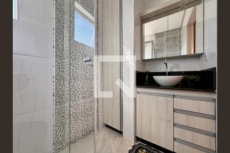 Casa para alugar com 270m², 3 quartos e 2 vagas Casa para alugar com 270m², 3 quartos e 2 vagasBanheiro suíte 1