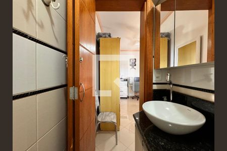 Casa para alugar com 270m², 3 quartos e 2 vagas Casa para alugar com 270m², 3 quartos e 2 vagasBanheiro suíte 3