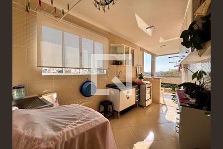 Casa para alugar com 270m², 3 quartos e 2 vagas Casa para alugar com 270m², 3 quartos e 2 vagasLavanderia