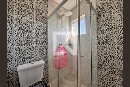 Casa para alugar com 270m², 3 quartos e 2 vagas Casa para alugar com 270m², 3 quartos e 2 vagasBanheiro suíte 1