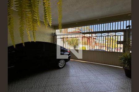 Casa para alugar com 270m², 3 quartos e 2 vagas Casa para alugar com 270m², 3 quartos e 2 vagasGaragem