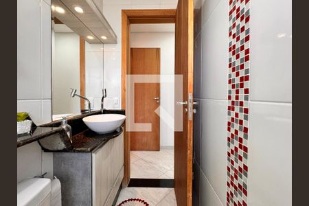 Casa para alugar com 270m², 3 quartos e 2 vagas Casa para alugar com 270m², 3 quartos e 2 vagasBanheiro