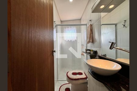 Casa para alugar com 270m², 3 quartos e 2 vagas Casa para alugar com 270m², 3 quartos e 2 vagasBanheiro