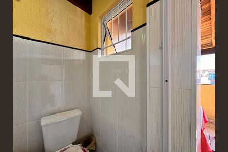 Casa para alugar com 270m², 3 quartos e 2 vagas Casa para alugar com 270m², 3 quartos e 2 vagasBanheiro de serviço