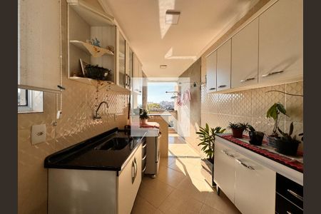 Casa para alugar com 270m², 3 quartos e 2 vagas Casa para alugar com 270m², 3 quartos e 2 vagasLavanderia