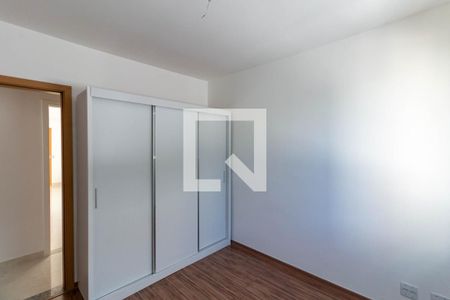 Quarto 2 de apartamento à venda com 3 quartos, 232m² em Buritis, Belo Horizonte