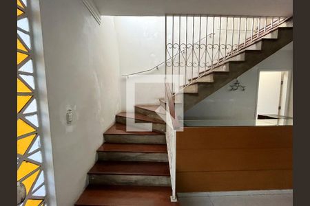 Escada de casa à venda com 4 quartos, 288m² em Jardim Jabaquara, São Paulo