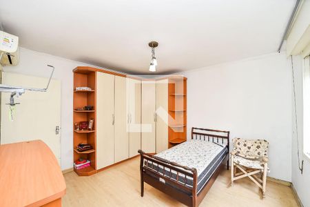 Quarto 1 de apartamento à venda com 2 quartos, 90m² em Azenha, Porto Alegre