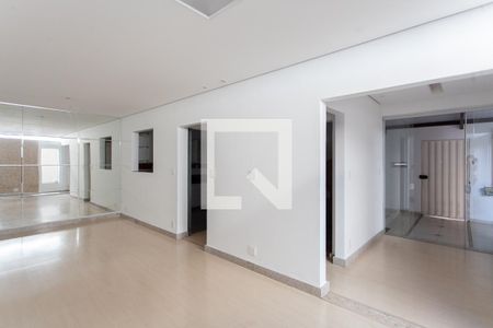 Sala 1 de casa para alugar com 2 quartos, 130m² em Liberdade, Belo Horizonte
