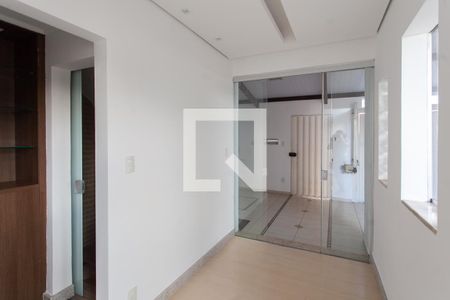 Ante Sala 1 de casa para alugar com 2 quartos, 130m² em Liberdade, Belo Horizonte