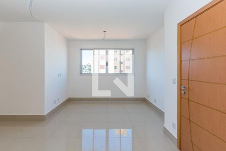 Sala de apartamento à venda com 3 quartos, 70m² em Minas Brasil, Belo Horizonte