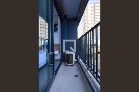 Studio de kitnet/studio para alugar com 0 quarto, 24m² em Jardim das Acácias, São Paulo