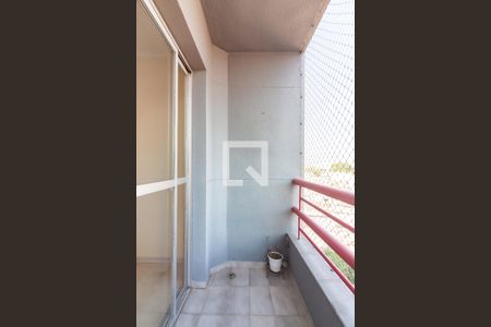 Sacada de apartamento à venda com 3 quartos, 70m² em Vila Osasco, Osasco