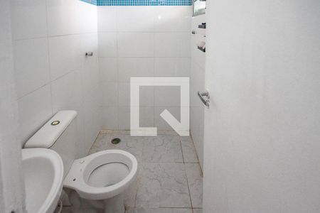 Banherio da Suite de casa à venda com 2 quartos, 80m² em Cidade Continental, São Paulo