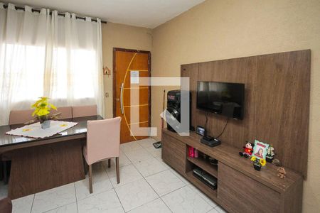 Sala de casa para alugar com 2 quartos, 80m² em Cidade Continental, São Paulo