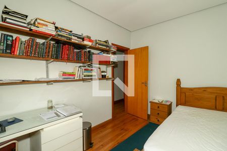 Quarto 2 de casa para alugar com 2 quartos, 100m² em Passo D’areia, Porto Alegre
