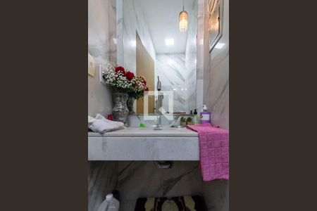 Lavabo de casa para alugar com 2 quartos, 400m² em Braúnas, Belo Horizonte