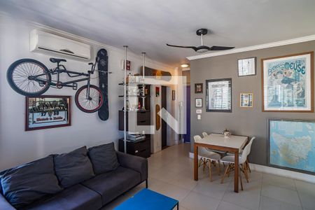 Sala de apartamento à venda com 2 quartos, 90m² em Humaitá, Rio de Janeiro