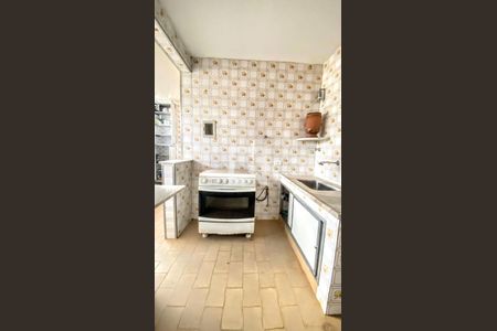 Cozinha de apartamento à venda com 3 quartos, 100m² em Santo Antônio, Belo Horizonte