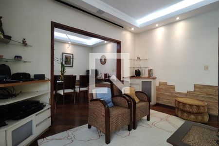 Sala 1 de casa de condomínio à venda com 3 quartos, 392m² em Gardênia Azul, Rio de Janeiro