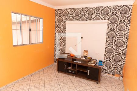 Sala de casa à venda com 6 quartos, 250m² em Vila Barros, Guarulhos