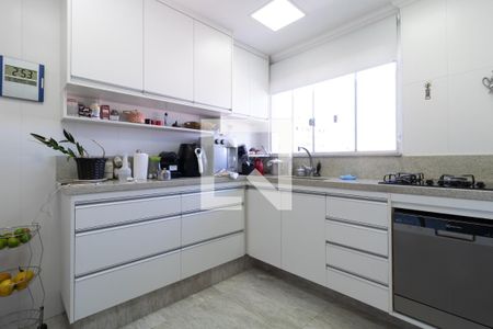 Cozinha de apartamento à venda com 2 quartos, 67m² em Vila Santa Clara, São Paulo