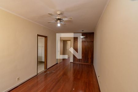 Suite de apartamento à venda com 4 quartos, 237m² em Centro, Campinas