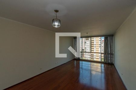 Sala de Estar de apartamento à venda com 4 quartos, 237m² em Centro, Campinas